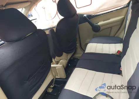 2011 Honda Cr-V Lx z USA, uszkodzony, nr VIN 5J6RE3H3XBL010040